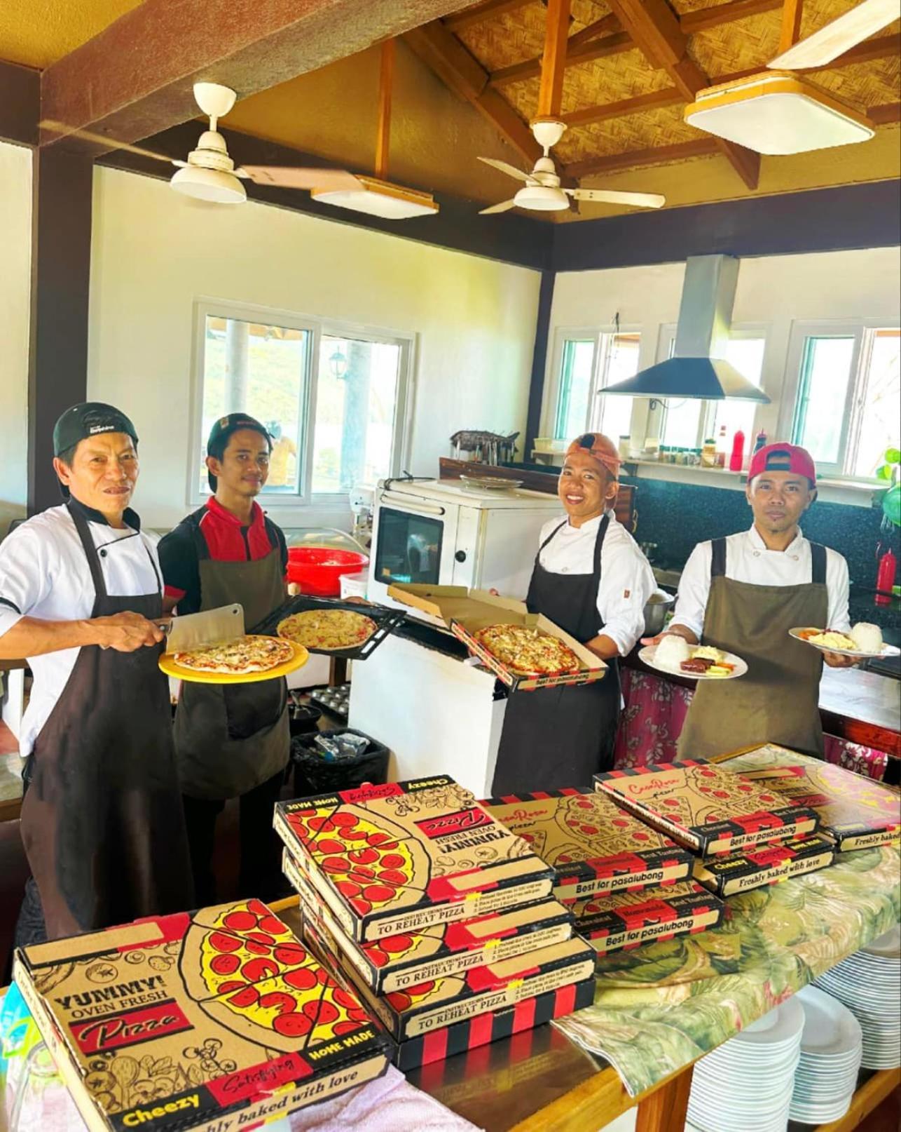 Casa Rosa Inn And Restaurant 泰泰 外观 照片