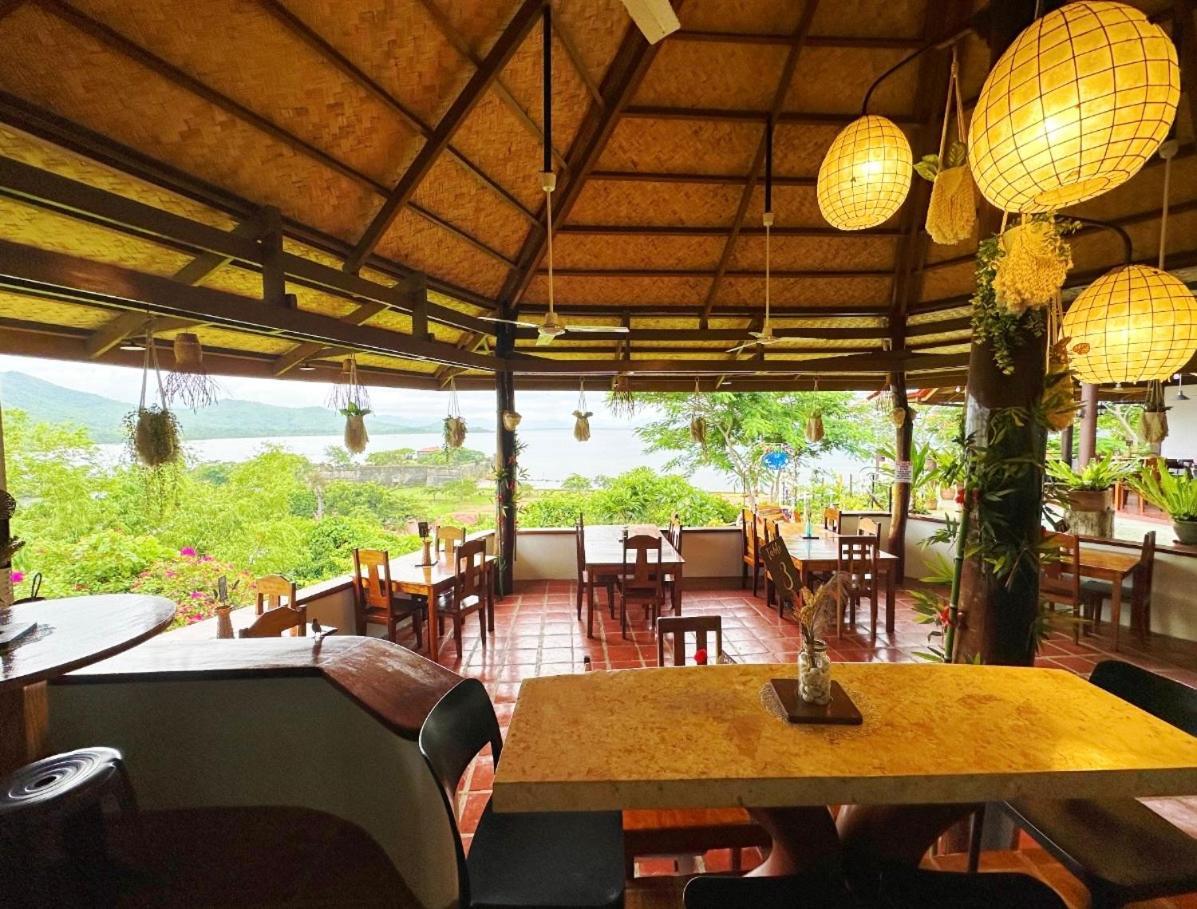 Casa Rosa Inn And Restaurant 泰泰 外观 照片